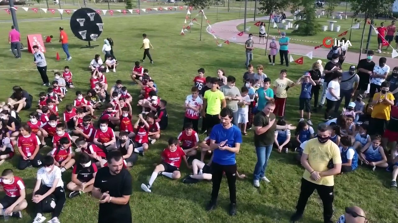 Başkan Sandıkçı, kendisiyle güreş tutan pehlivana kündeye getirdi