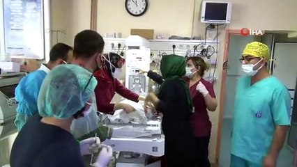 - Gaziantep'te Üçüz bebek sevinci