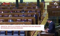 Abascal invita a Casado a presentar una moción de censura contra Sánchez