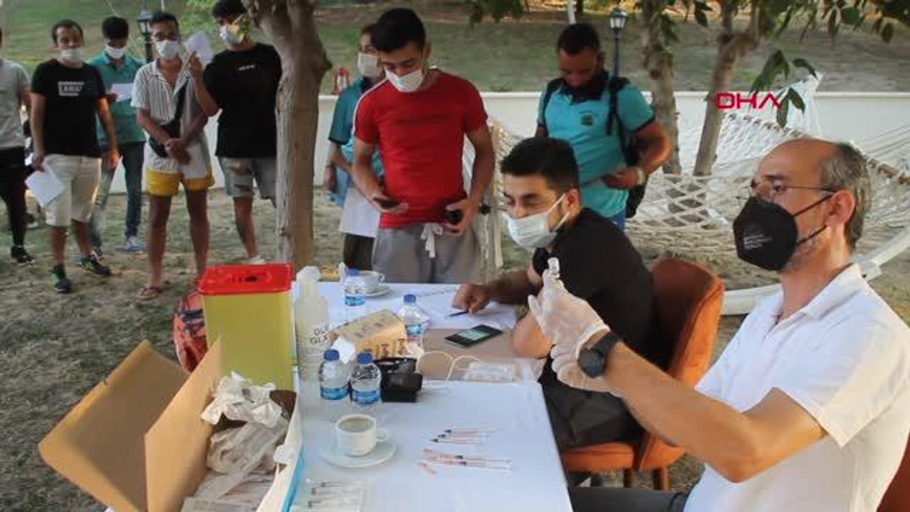 ANTALYA TURİZM ÇALIŞANLARI OTELLERDE AŞILANMAYA BAŞLADI