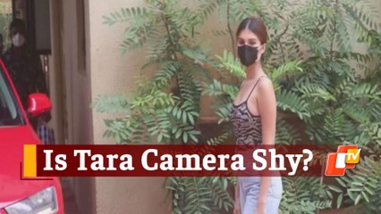 Watch Tara Sutaria Hesitating While Approaching The Camera!
