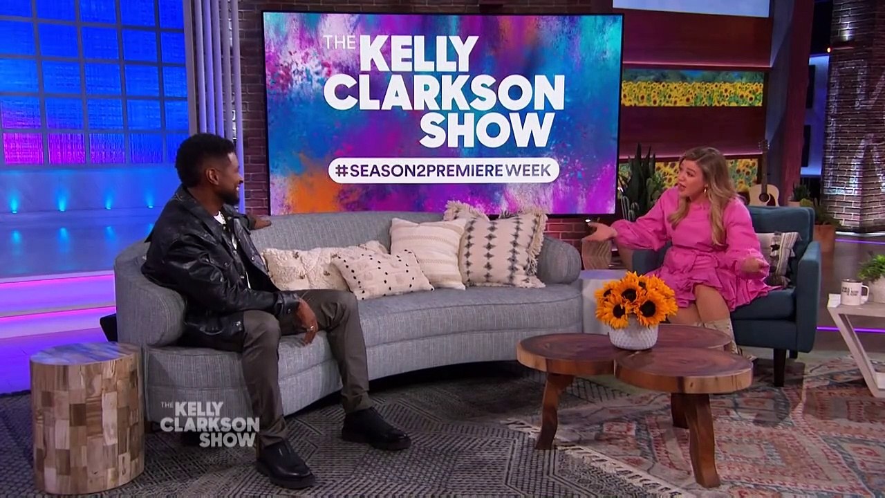 Usher Tries Tiktok Challenges | Extended Cut