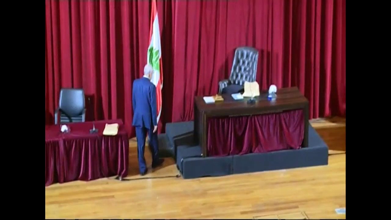 البرلمان اللبناني يقر بطاقة تمويلية للأكثر فقراً تزامناً مع بدء رفع الدعم