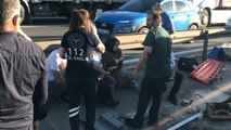 (Drone) Anadolu Otoyolu'nda servis minibüsü ile otomobil çarpıştı: 7 yaralı (2)