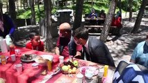SİVAS - Koruyucu aile ve adayları '30 Haziran Koruyucu Aile Günü' kapsamında şenlikte buluştu
