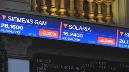 El Ibex 35 cae un 1,05 % y cierra junio con pérdidas acumuladas