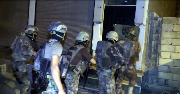 CUMHURİYET TARİHİNİN BİR SEFERDE EN BÜYÜK NARKOTİK OPERASYONU 253 GÖZALTI