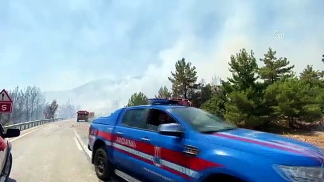 ANTALYA - Akseki'de ormanlık alanda çıkan yangın kontrol altına alındı