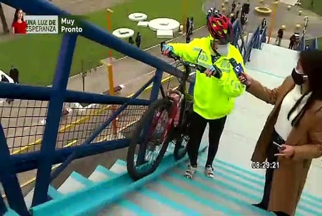 Alcalde Muñoz supervisa nuevos puentes peatonales en la Costa Verde