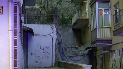 Ankara'da korkutan toprak kayması: Binalar boşaltıldı