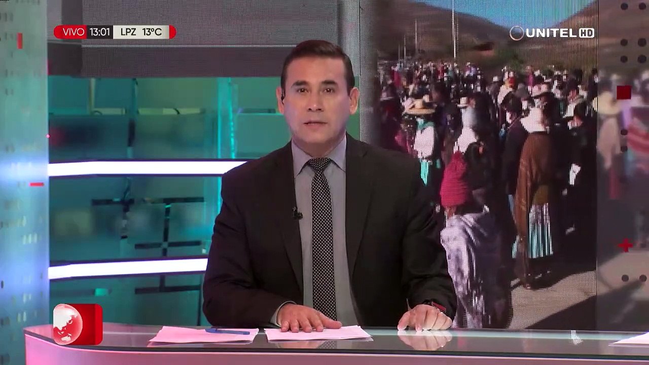 Padres bloquean en la ruta a Santiváñez y exige...
