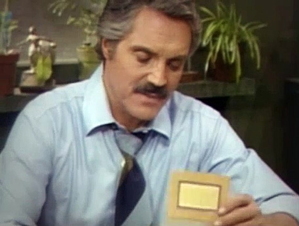 Barney Miller S05E18 Middle Age
