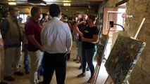 Kuşadası’nın Tülüşahı İbramaki Sanat Galerisi’nde görücüye çıktı