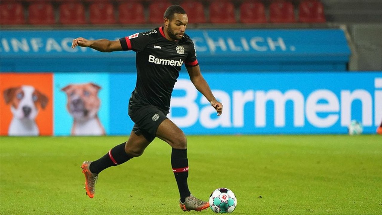 Bosz über Tah: 'Sehe bei ihm absolute Parallelen zu van Dijk'