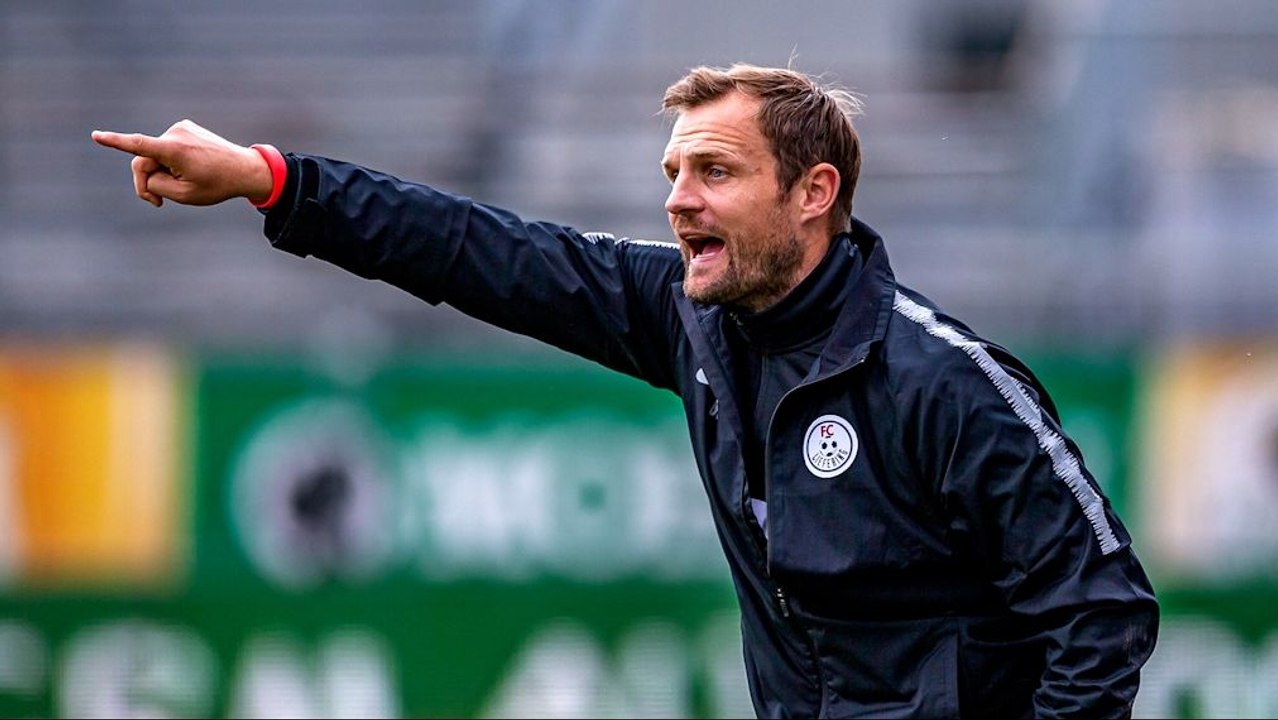 kicker-Reporter Ebert: 'Svensson muss beweisen, dass er Profis trainieren kann'