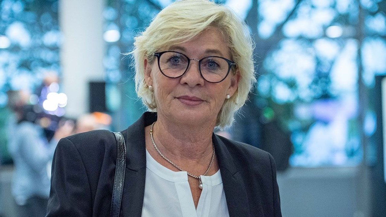 'Die Mädels brauchen Vorbilder': DFB will Frauen-WM 2027