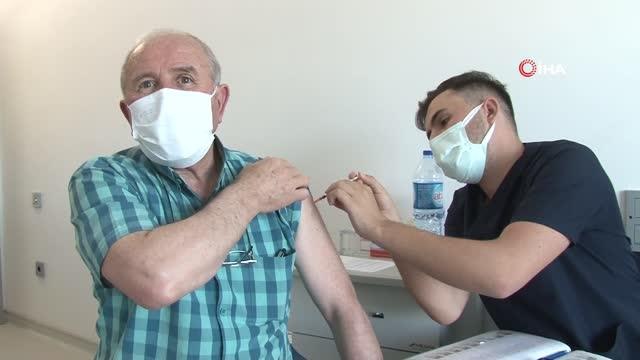Covid-19 ile mücadele kapsamında 3. doz aşı uygulaması başladı