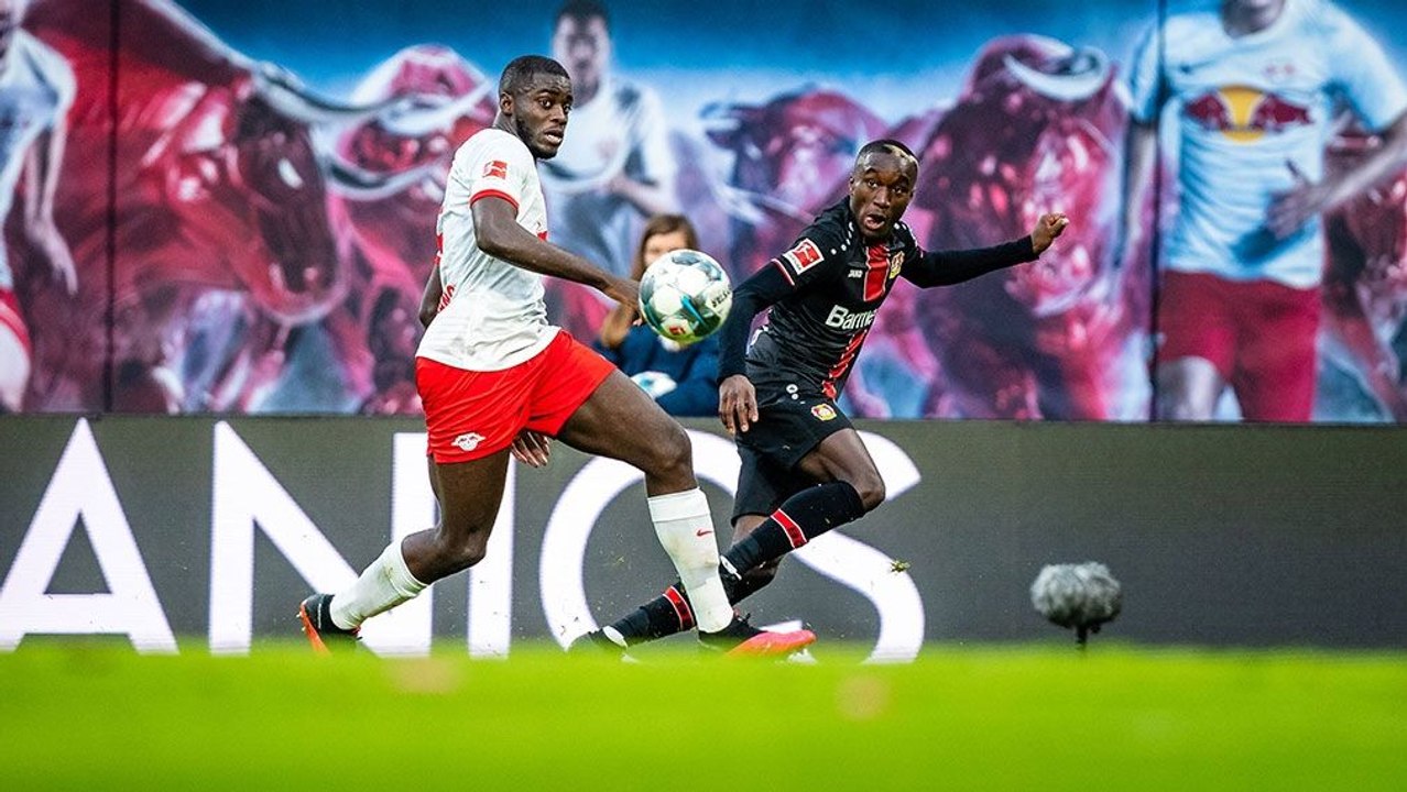 Das 'Drei-Punkte-Plus'-Spiel: Duell der Königsklasse-Konkurrenten