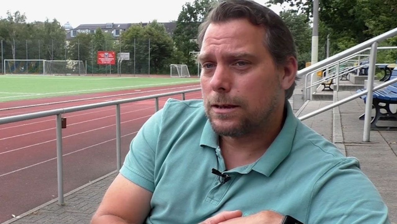 Ungeschlagen in die Oberliga: Andreas Thurau und Stern 1900 steigen auf