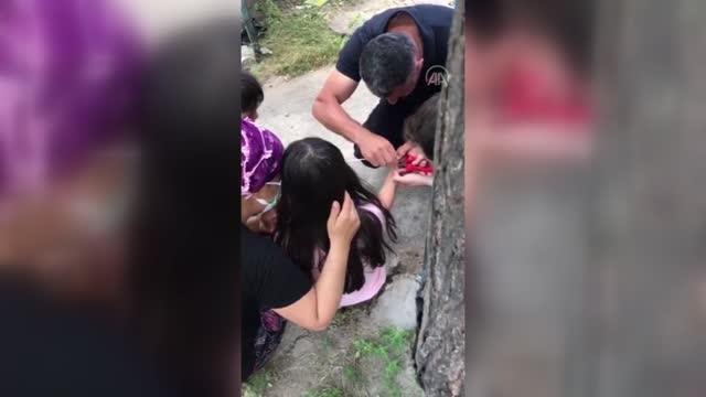 İtfaiye ekipleri her canlının yardımına koşuyor