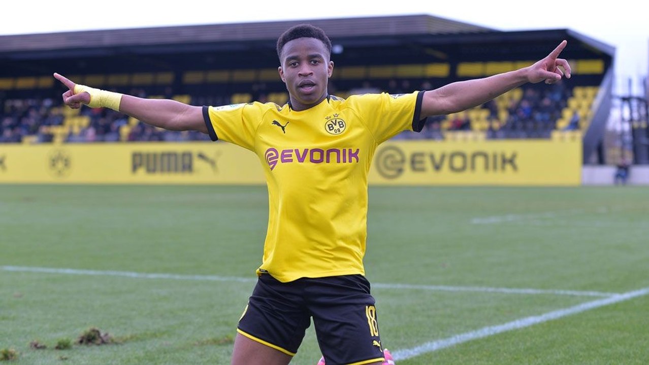 Best of Youssoufa Moukoko - Das Wunderkind von Borussia Dortmund