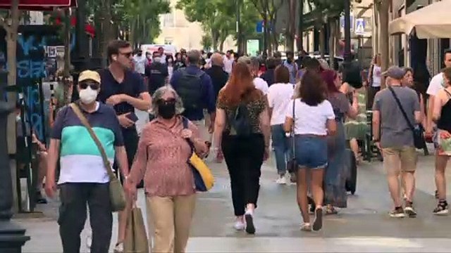 Los madrileños decidieron su voto con antelación y ven bien la situación de la CAM