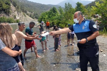 Son dakika gündem: SERİNLEMEK İÇİN DEREYE GİRENLERE POLİS UYARISI