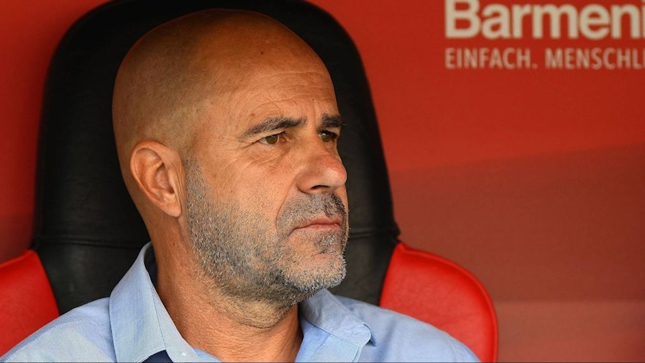 Bosz erhöht den Druck auf seine Mannschaft