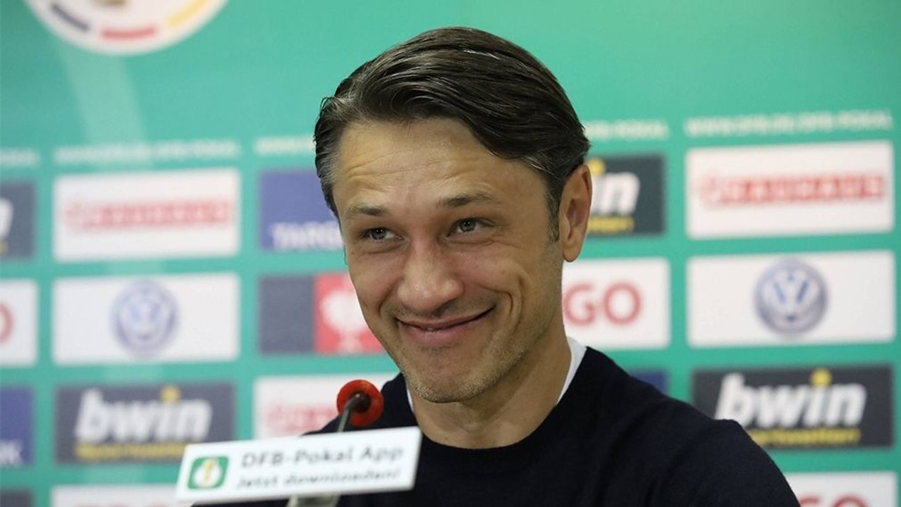 'Es war ein offener Schlagabtausch' - Bayern erfüllt Pflichtaufgabe in Cottbus