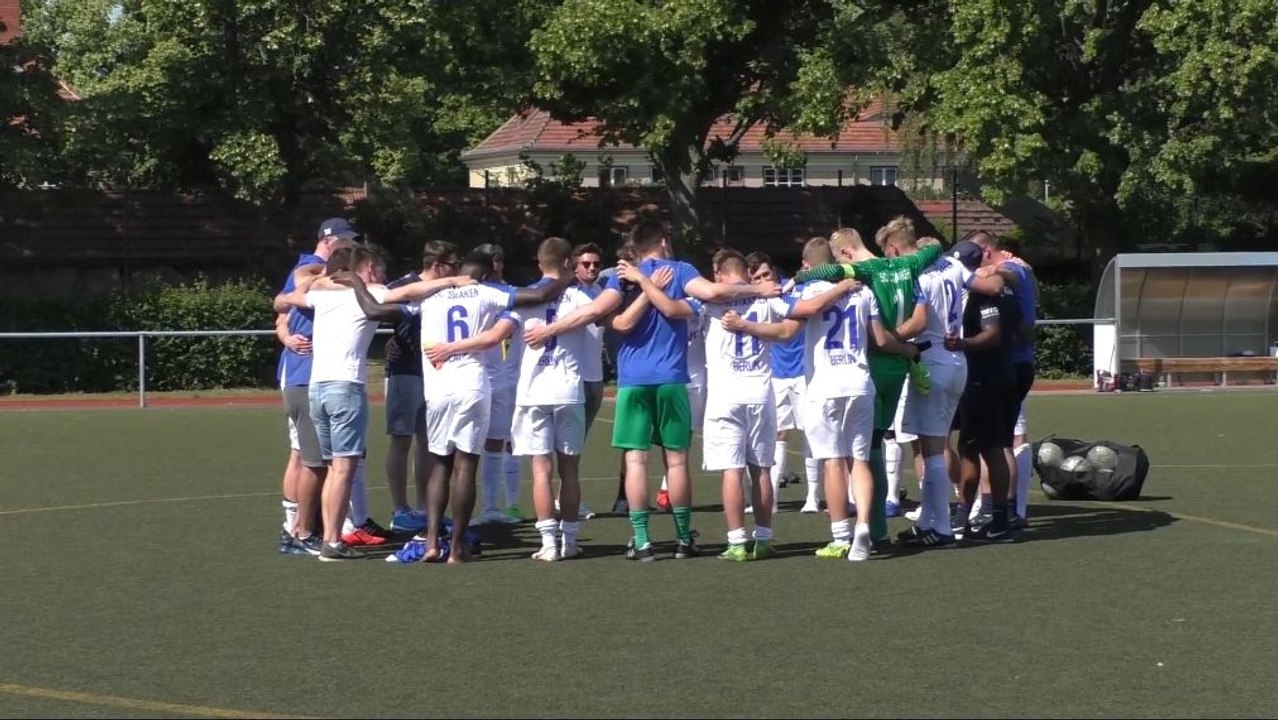Fünf Tore im Berlin-Derby! SC Staaken sichert sich den Klassenerhalt