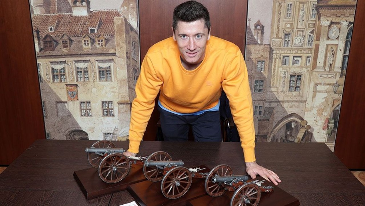 Lewandowski knackt 200-Tore-Marke - 'Ich freue mich sehr'