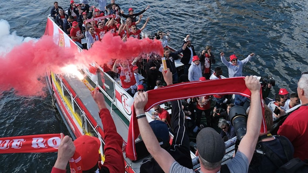 Unions wilde Party-Reise - 'Ich kann gar nichts mehr sehen!'