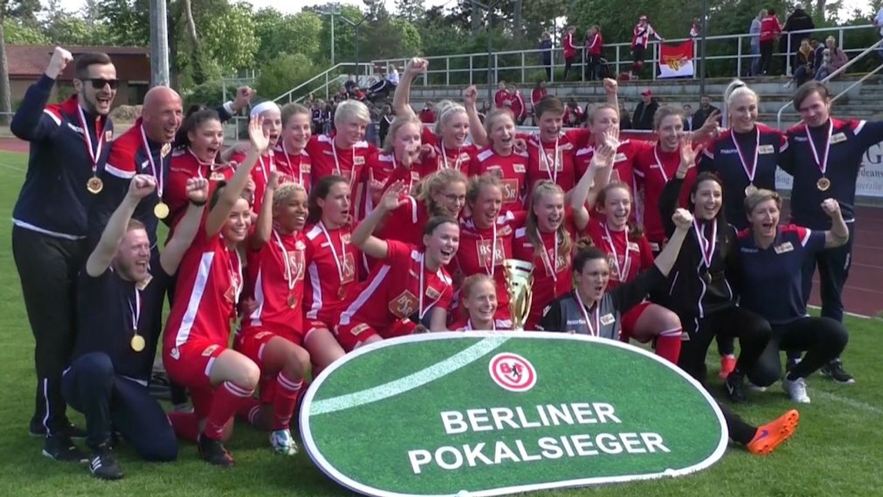 Spannende Schlussphase: Union Berlins Frauen feiern Pokalsieg