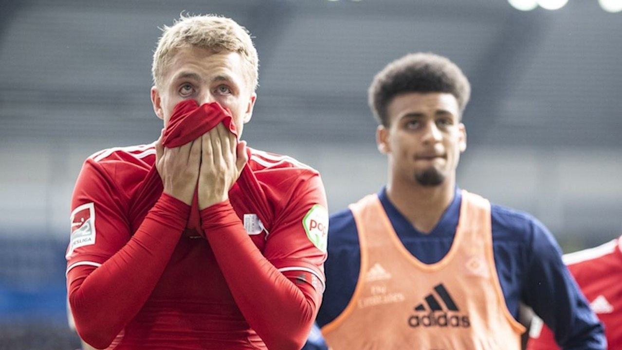 'Ohne Eier geht gar nichts!' - Fan-Frust in Hamburg