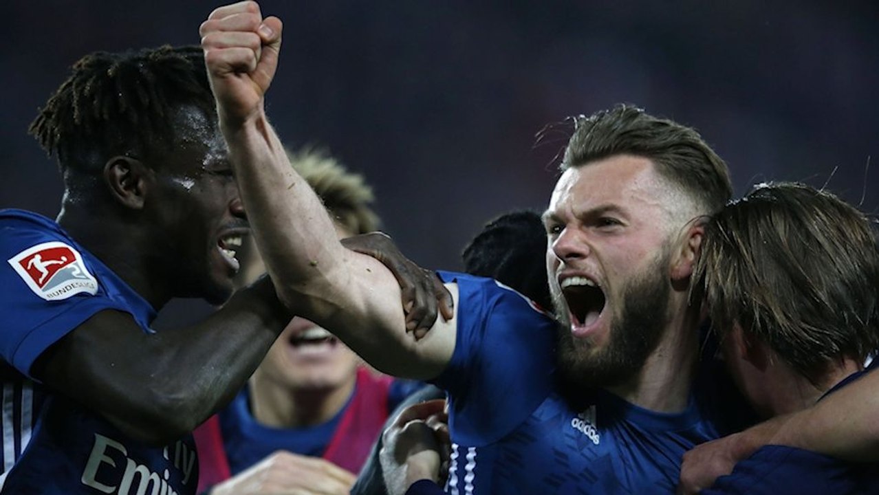 'Warten stündlich auf den Aufstieg': Fan-Stimmen zum Spitzenspiel