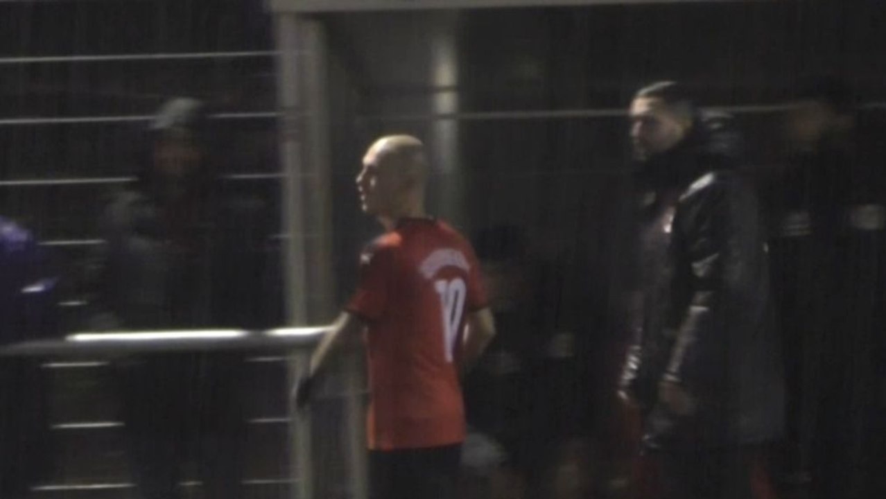 Vier Rote Karten:  Altengamme gewinnt Skandal-Spiel