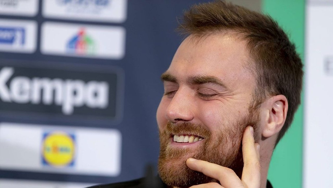 Sprechen statt schnarchen: Wolff plaudert über seine WG