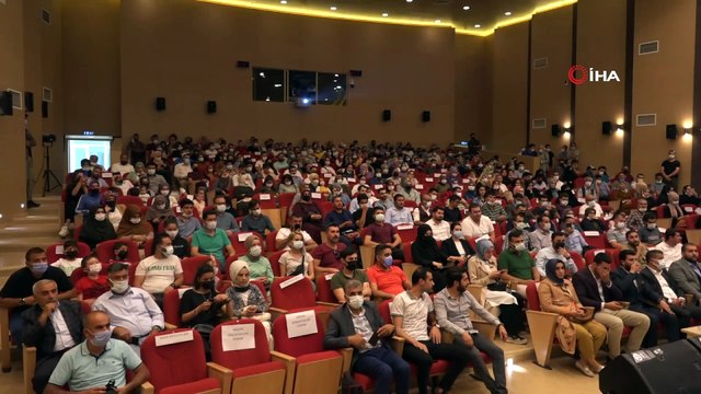 - Yazar Hayati İnanç Erciş'te gençlerle buluştu