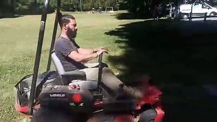 Il prato di San Romolo amato dai sanremesi ora sembra un campo da calcio