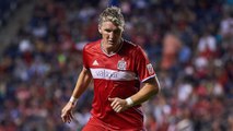 Schweinsteiger verlängert und träumt vom Titel