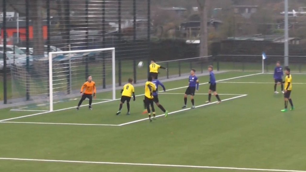 Dank Doppelpack: Ford Niehl weiter im Rennen