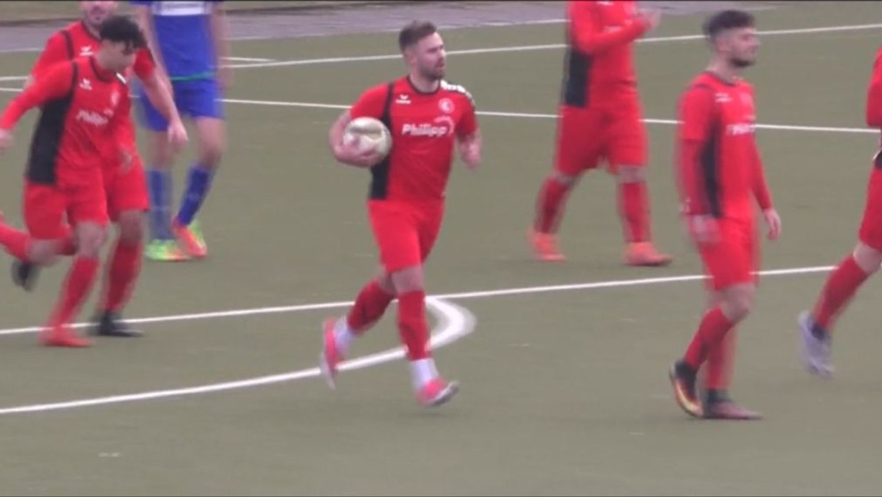 Mit Feldspieler im Tor - Erkenschwick erkämpft Punkt