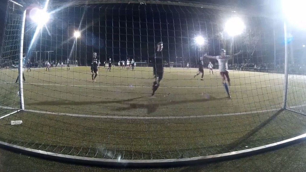 Jansens Premierentor zurückgepfiffen: HSV III verliert