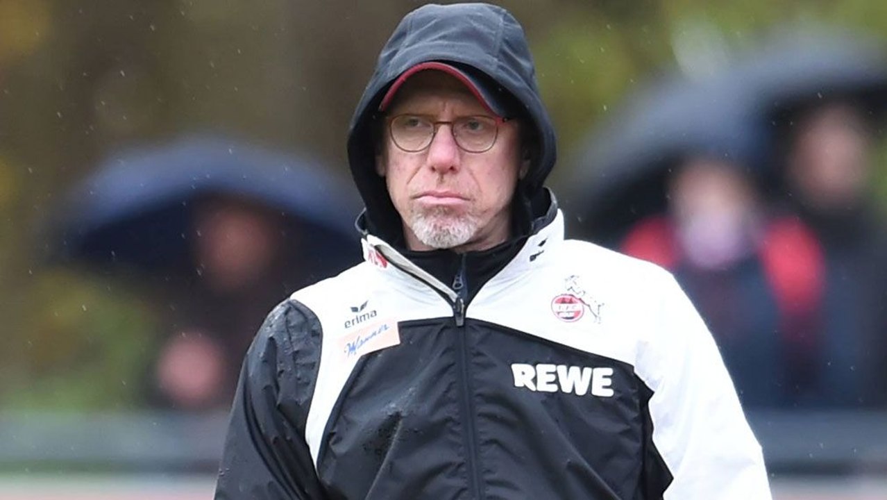 Kurz angebundener Stöger darf bleiben - vorerst