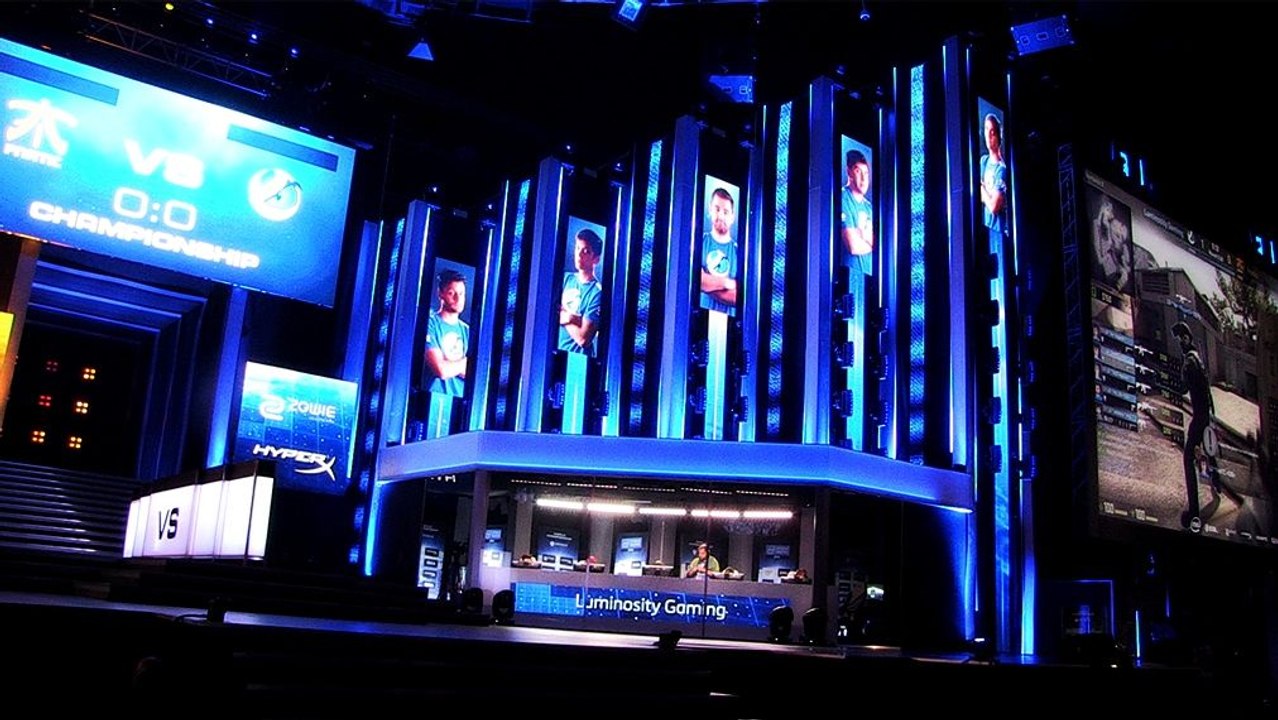 BIU: Felix Falk über die Jugendfreigabe im eSport