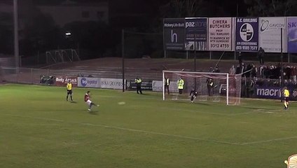 Üst üste 4 penaltı kurtardı