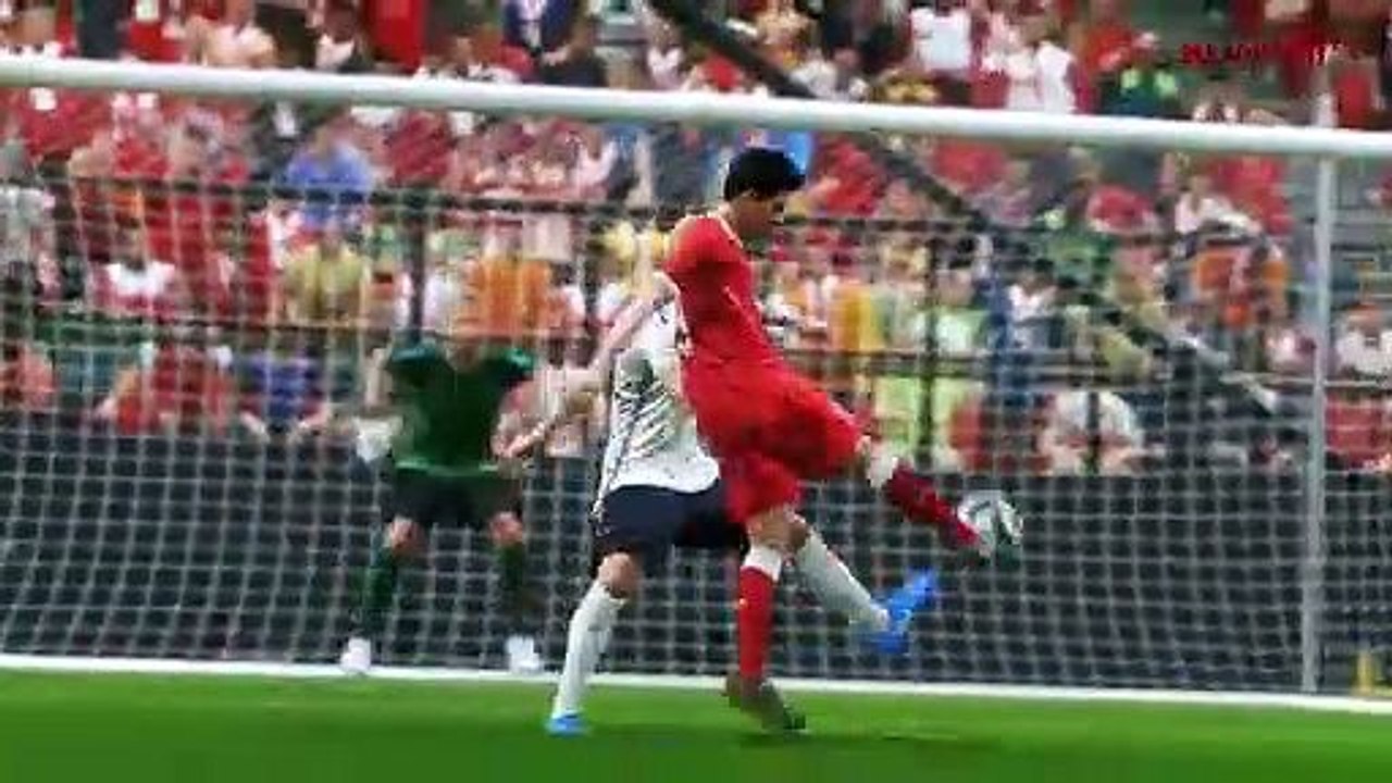 Neuer Trailer: PES 2018 mit BVB-Legenden