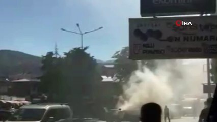 Yanan otomobil paniğe neden oldu