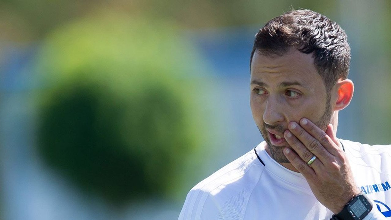 'Nicht aus dem Blauen heraus': Tedescos Premiere auf Schalke