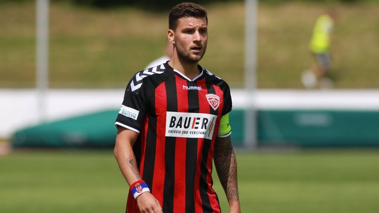 3:1 im Derby - Buchbach vermiest Mölzls Einstand